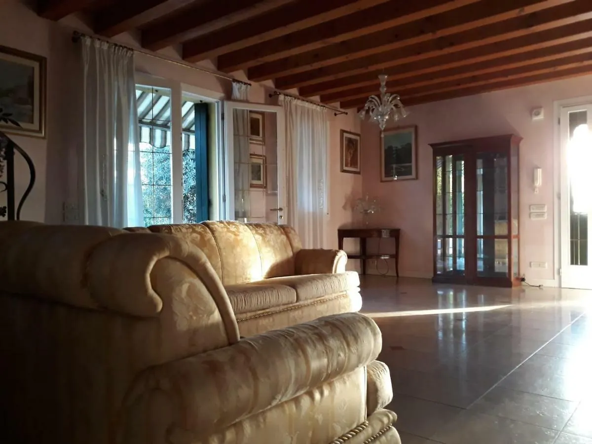 Villa Loredana Elegant Villa With Private Bathroom Spinea 3*,