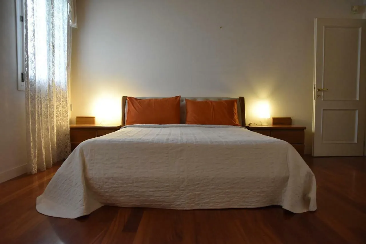 Villa Loredana Elegant Villa With Private Bathroom Spinea 3*,  Italy