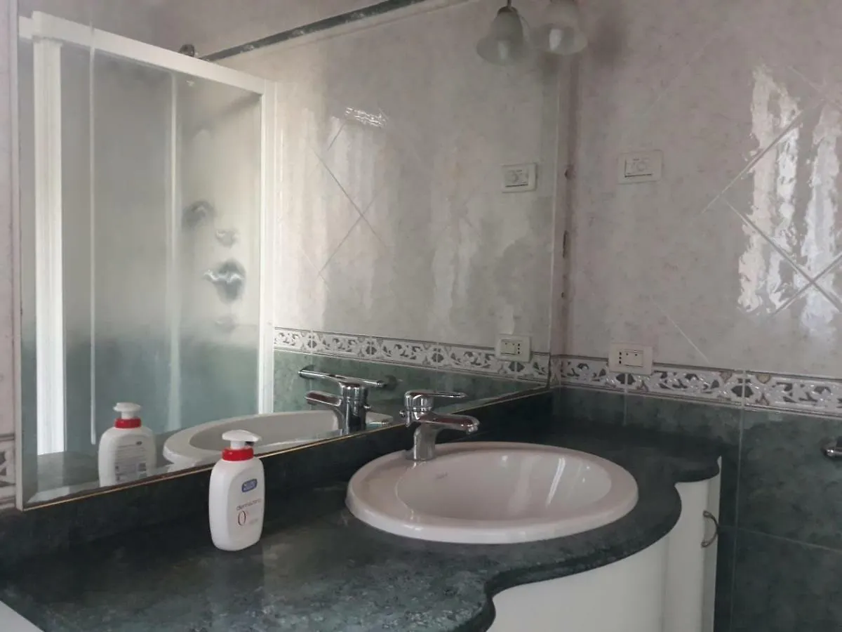 *** Guest house Villa Loredana Elegant Villa With Private Bathroom Spinea Italy